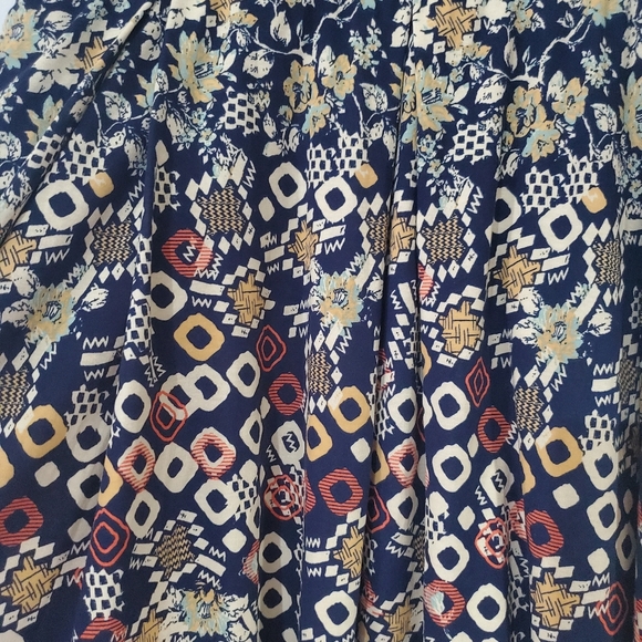 NWT Lularoe Madison skirt - Picture 2 of 9